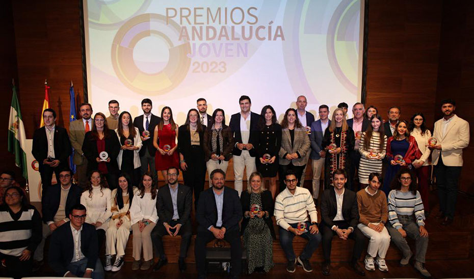 Imagen del artículo La Junta reconoce a 13 personas y entidades en los premios Andalucía Joven